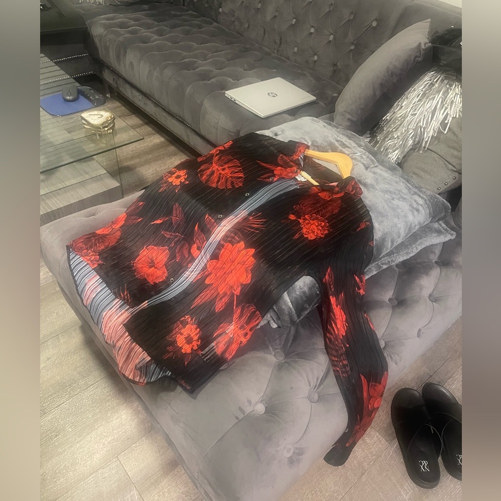 Zara shirts size medium